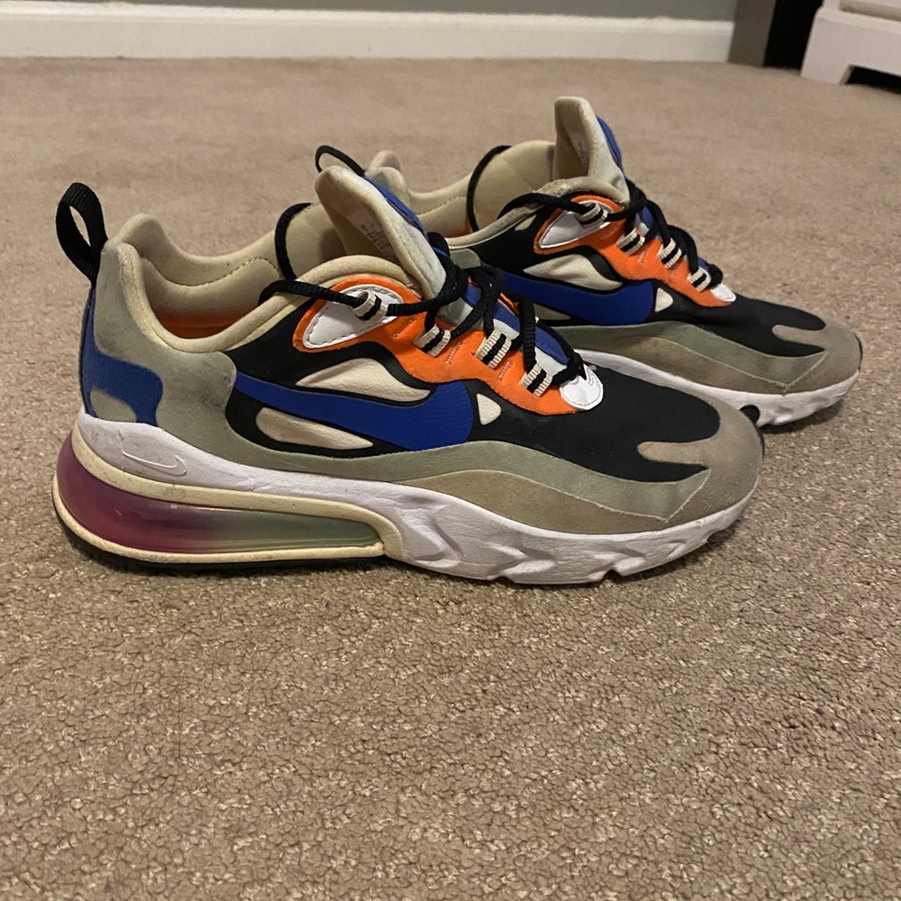 Women’s 7 Nike Air70 React
